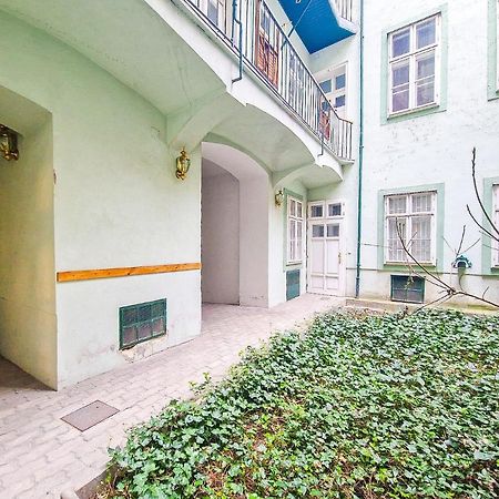 Feelhome - Design Apartment Fur 4 Gaste - Smart Tv - Naschmarkt Вена Экстерьер фото