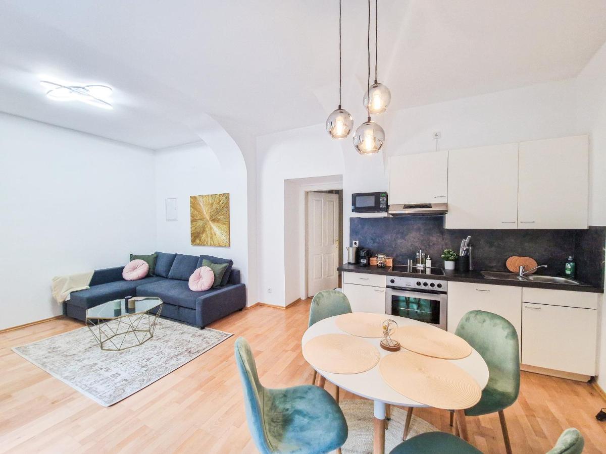 Feelhome - Design Apartment Fur 4 Gaste - Smart Tv - Naschmarkt Вена Экстерьер фото